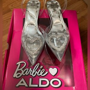 Barbie x Aldo kitten heels - size 6